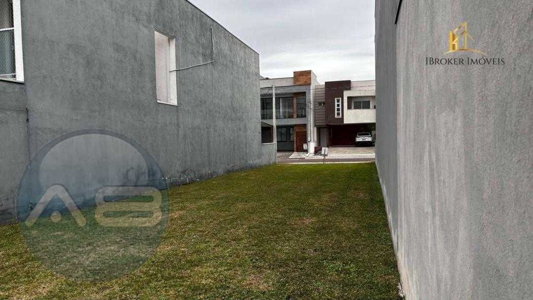 Terreno à venda em condomínio fechado no Uberaba por R$ 520.00...