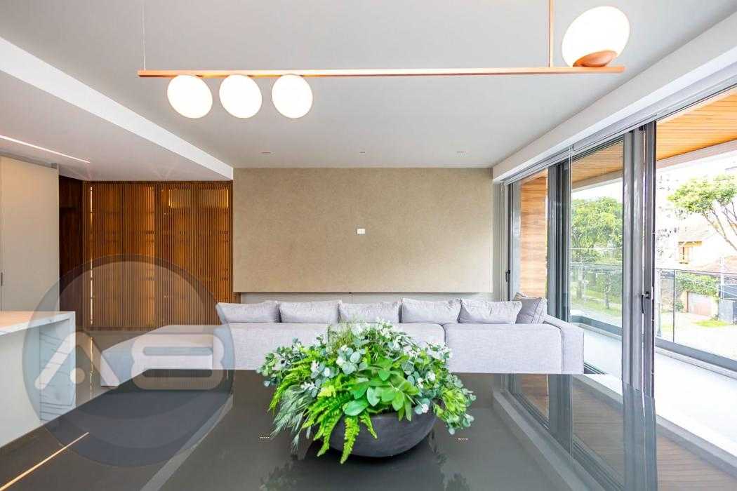 Garden Suspenso com 198m2 - 3 suites mobiliado ao lado do Curi...
