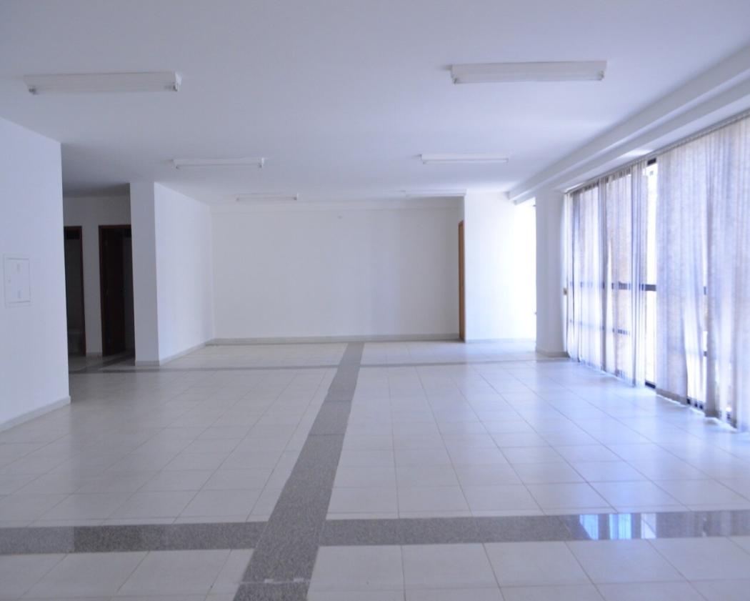 PRÉDIO COMERCIAL CENTRO CURITIBA 11 ANDARES E DOIS ANDARES DE ...