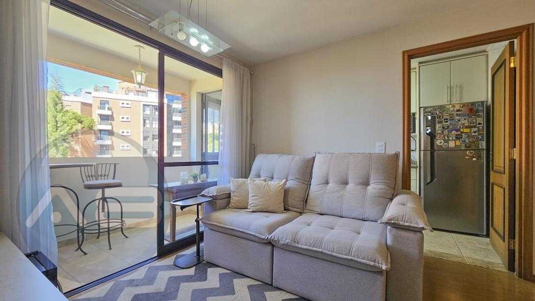 Apartamento de 77 m² privativo com 3 dormitórios sendo 1 suíte...