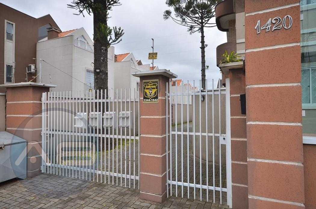 Sobrado com 3 dormitórios à venda, 143 m² por R$ 850.000,00 - ...