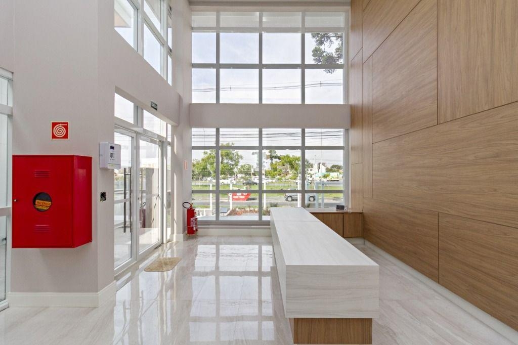 Edifício com 6 Pavimentos (subsolo+05 andares) Área Construída...