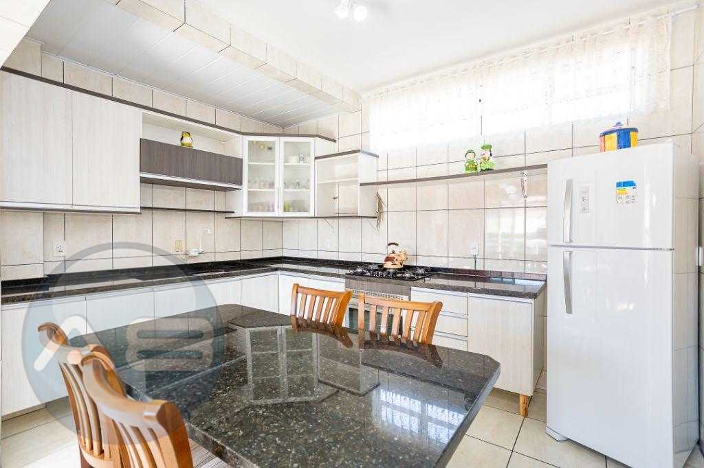 Sobrado para venda, S?tio Cercado, Curitiba, 29