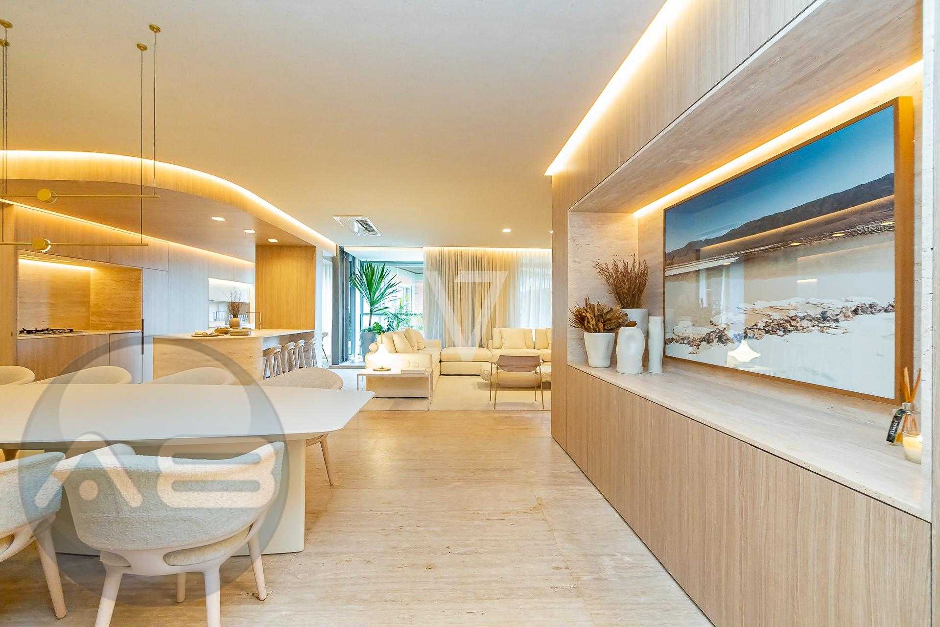 Apartamento com 3 quartos à venda, 195 m  por 1.845.000 - Ecov...