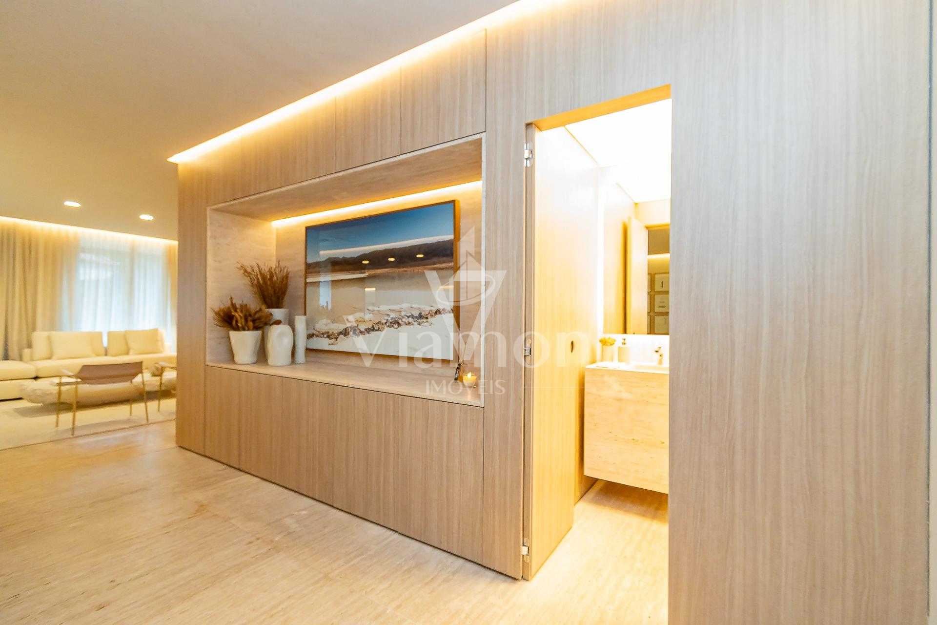 Apartamento com 3 quartos à venda, 195 m  por 1.845.000 - Ecov...