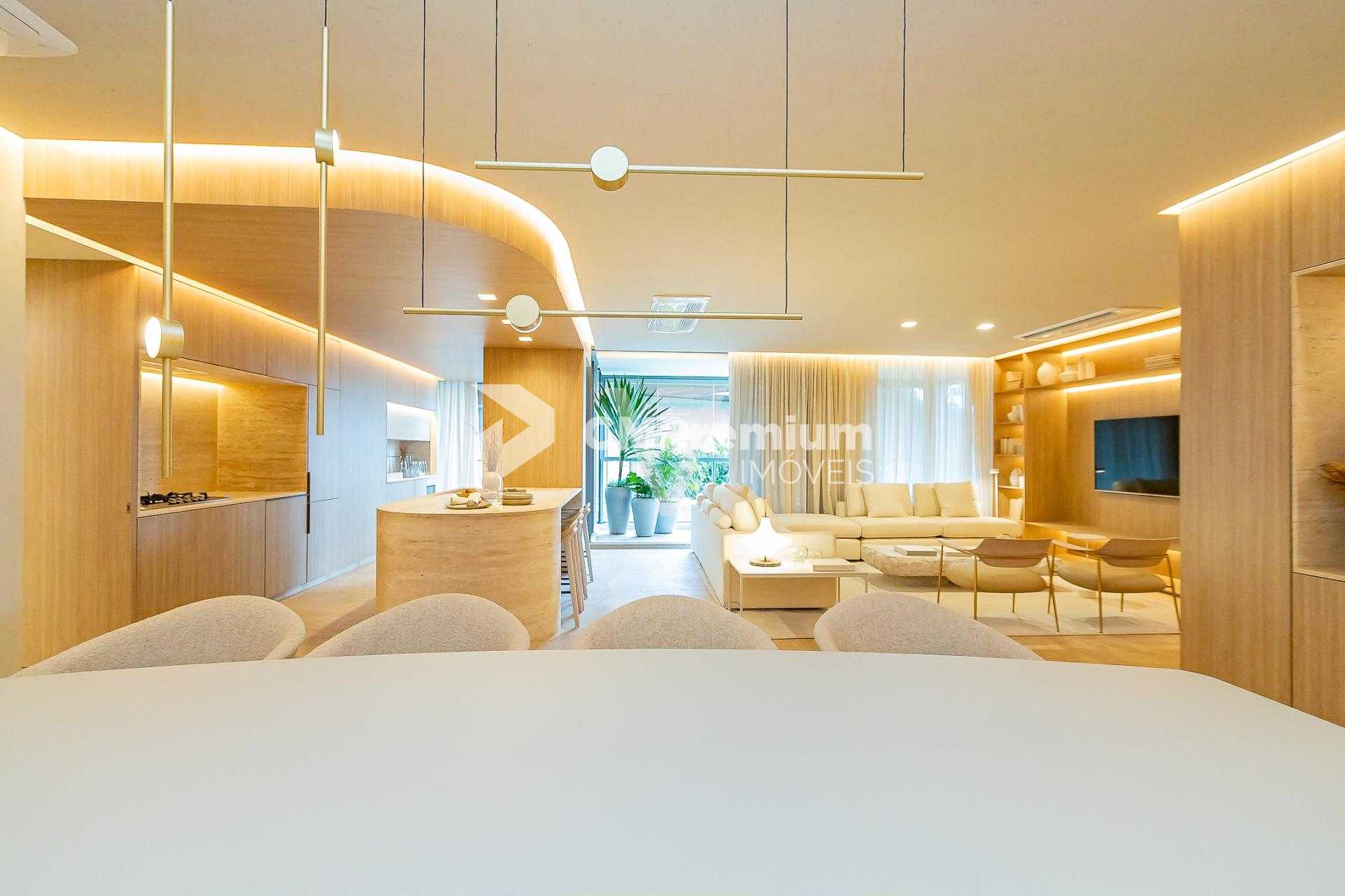 Apartamento com 3 quartos à venda, 195 m  por 1.845.000 - Ecov...