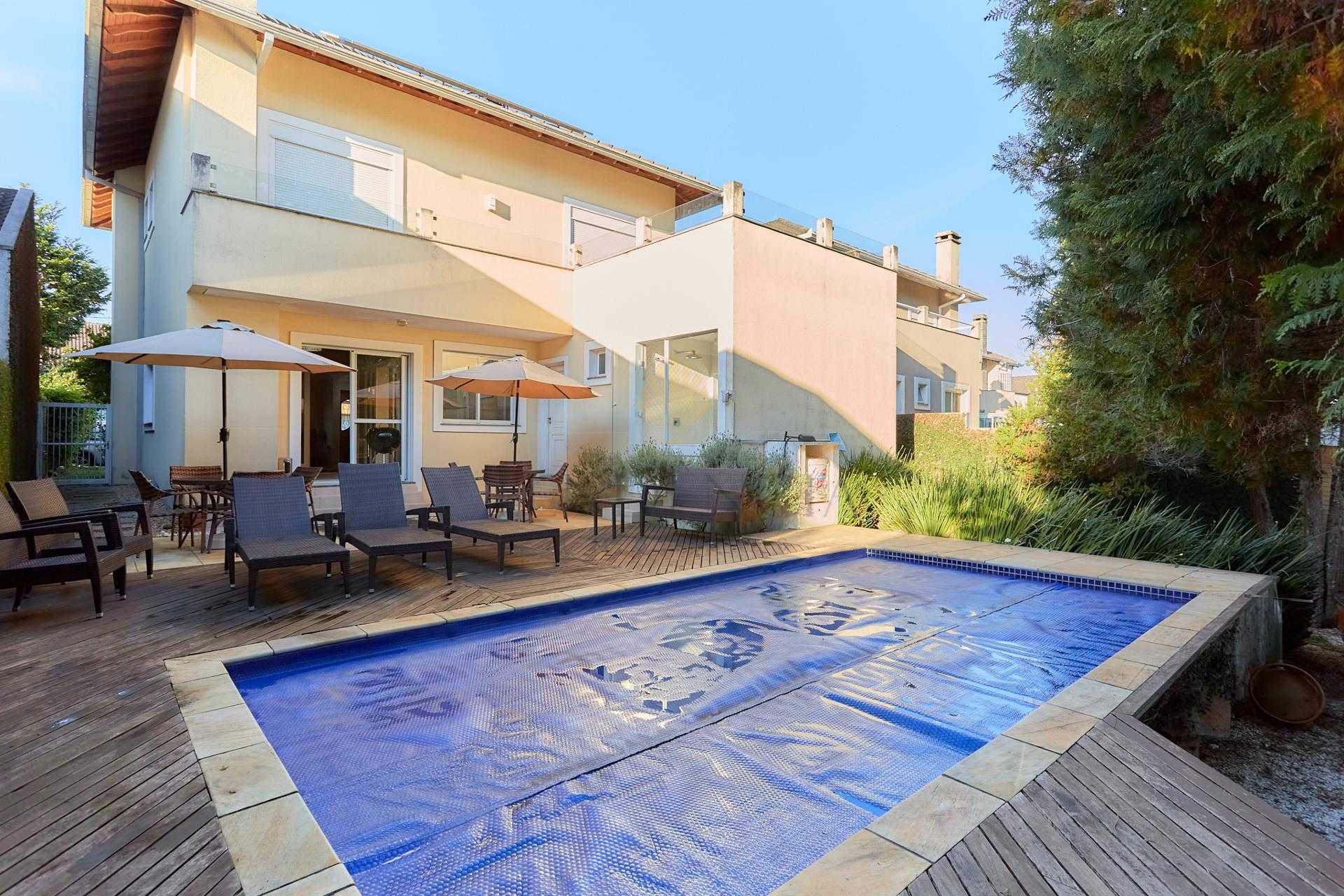 Casa em Condom?nio para LOCA??O, 266,24 m2, 04 su?tes, Santa F...