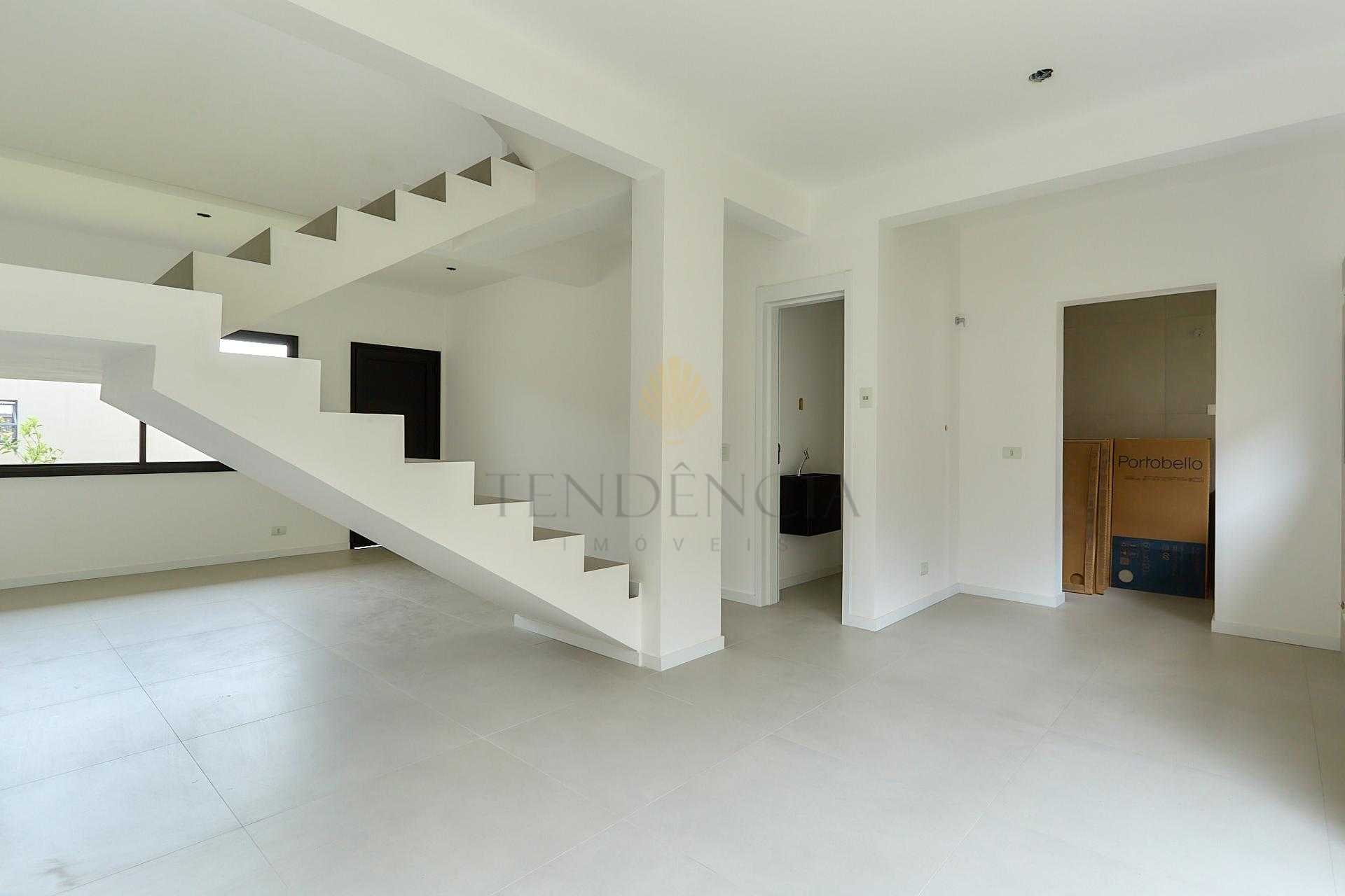 Sobrado com 3 quartos com 194,31 m2 à venda, SANTA FELICIDADE,...