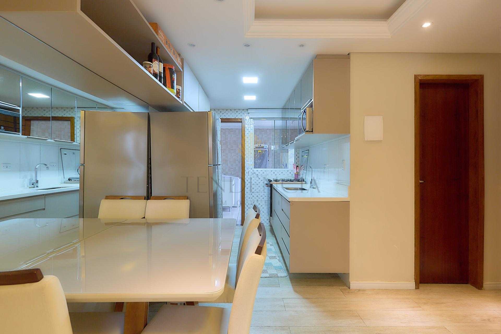 Casa SEMIMOBILIADA com 2 quartos à venda, 103 m2 no bairro Euc...