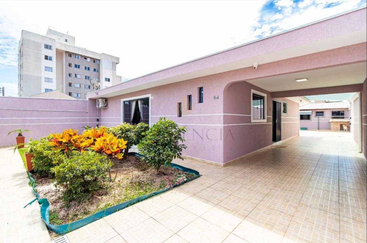 Casa com 3 quartos sendo 2 suítes à venda, 173 m2, Fanny, CURI...