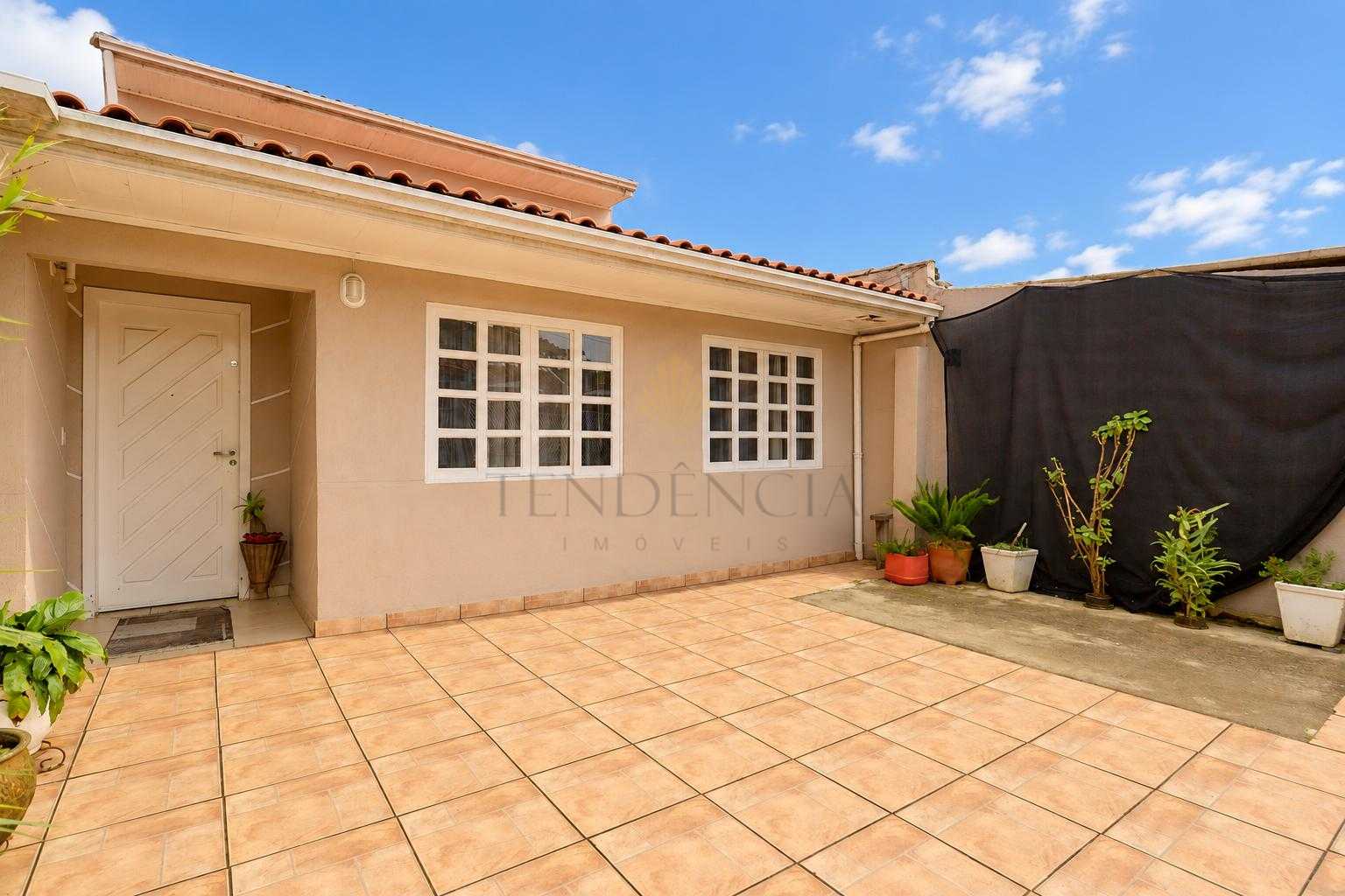 Casa  com 2 quartos à venda,  120 m2, CIDADE INDUSTRIAL DE CUR...