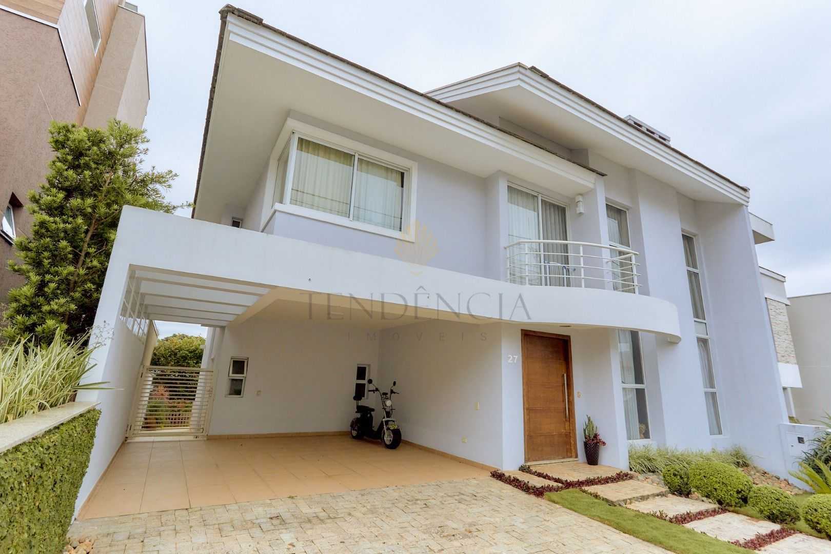 Casa em condom?nio com 3 SUITES sendo 2 demi, ? venda, 253 m2,...
