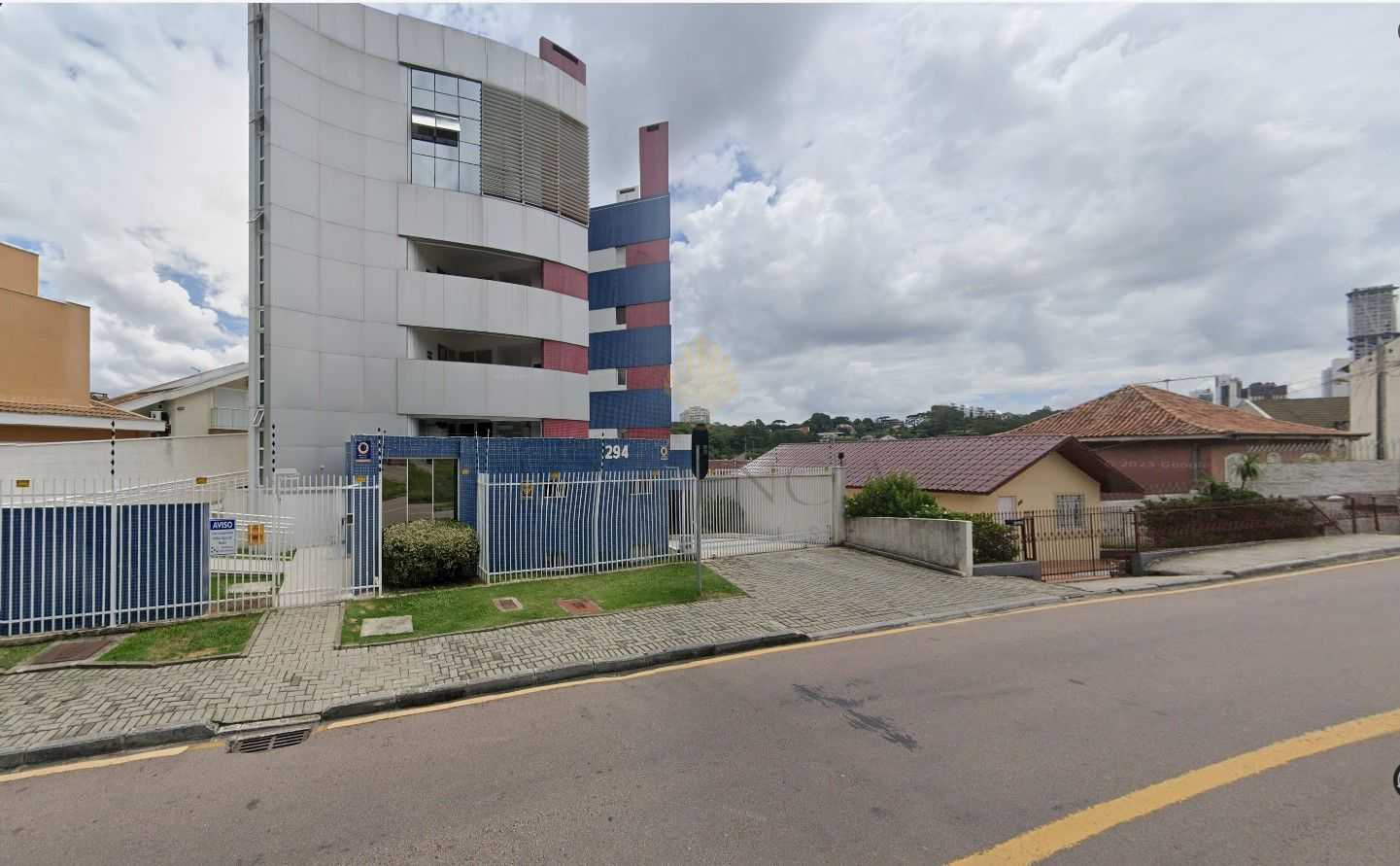 Apartamento Garden com 2 quartos para alugar, 68,10 m2- Seminá...