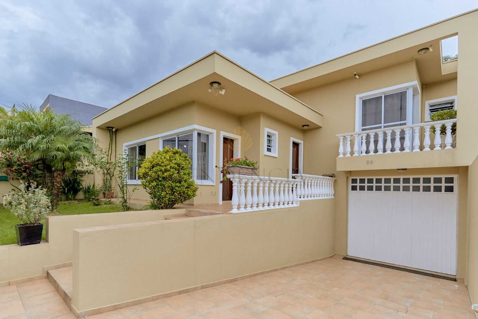Casa com 3 quartos à venda, 370 m2, Pilarzinho - Curitiba/PR