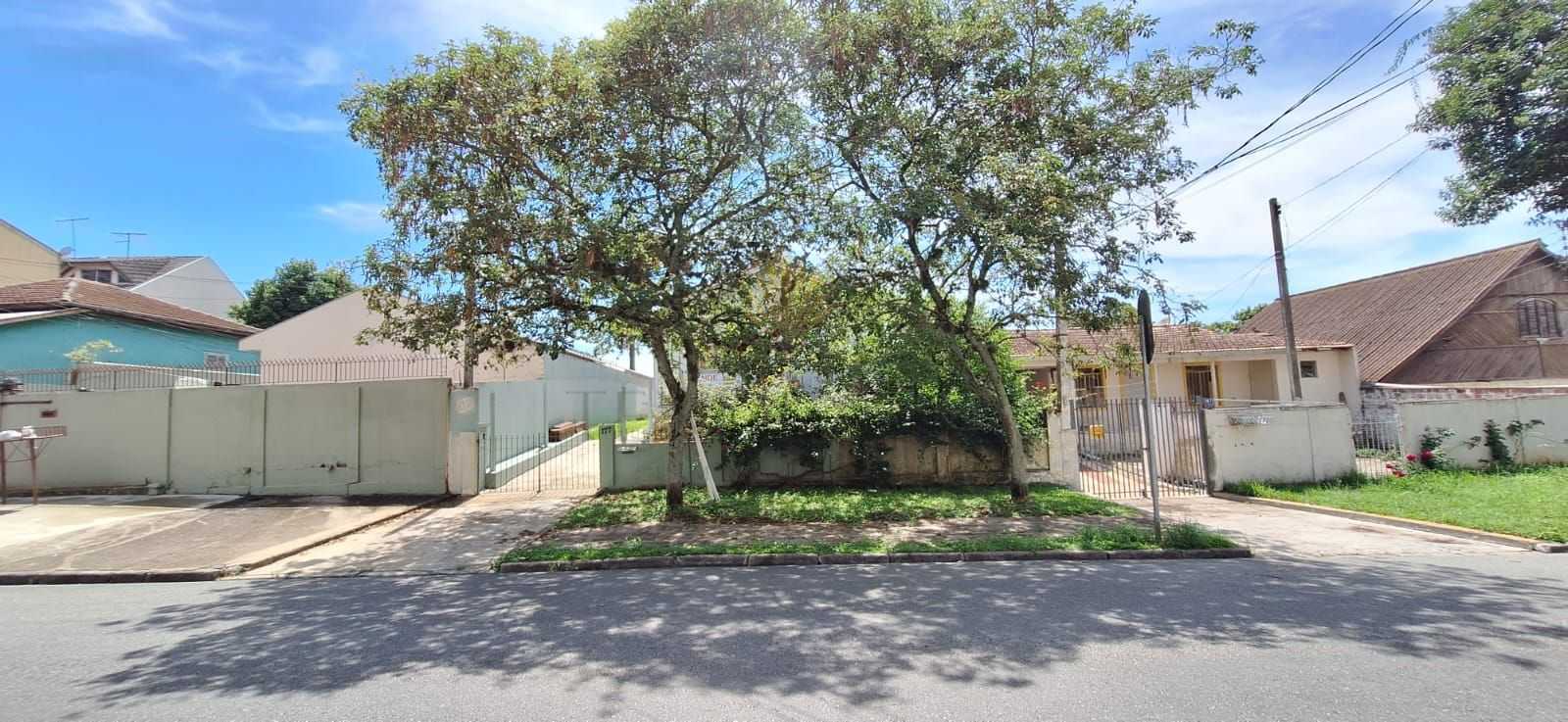 Terreno ZR4.1 à venda, 660 m2, Capão Raso - Curitiba PR