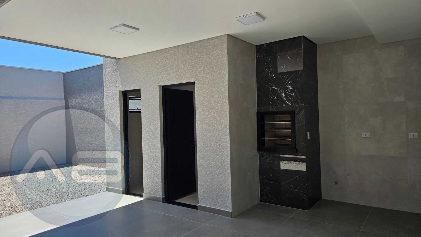 Sobrado 03 quartos, sendo 1 Su?te com hidromassagem, Fazenda V...