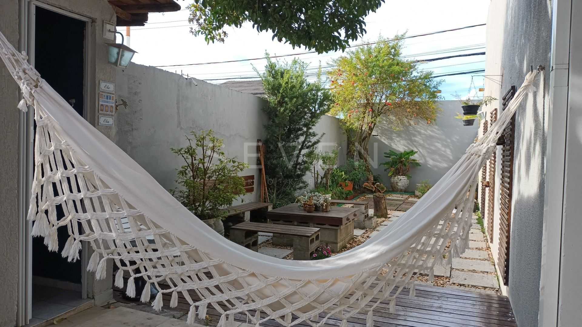 Casa Térrea Aconchegante com 3 Quartos, Suíte e Espaço Gourmet...