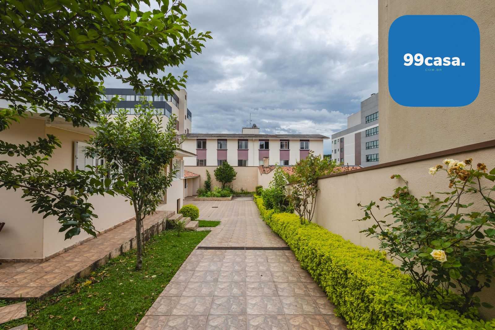 Casa térrea   2 imóveis no terreno | 3 casas e vagas para 10 c...
