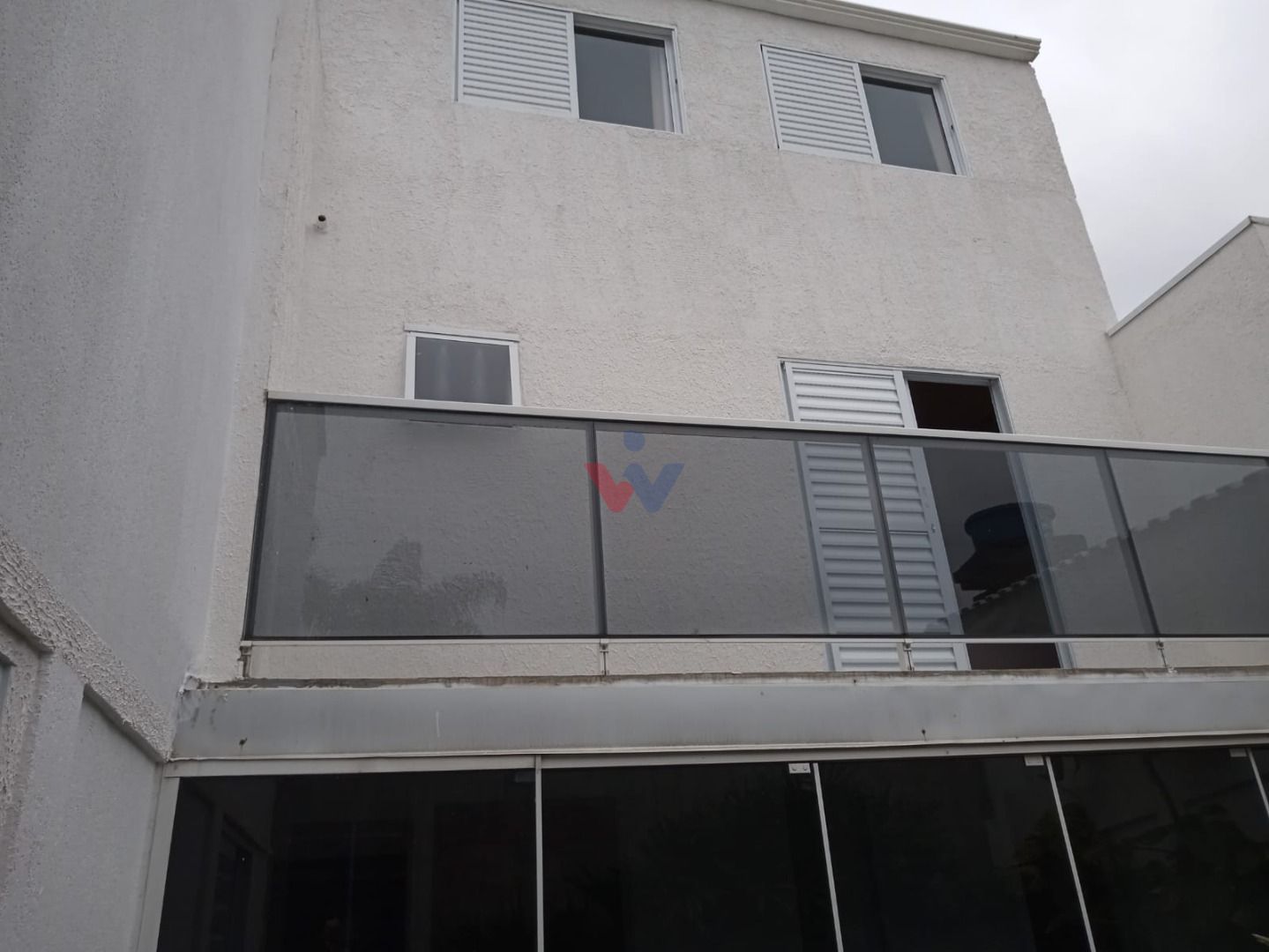 Ótima casa à venda em Araucária  3 quartos, suíte, garagem e a...