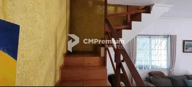 Excelente Casa à Venda a 80m do Parque Jardim Botânico  4 Quar...