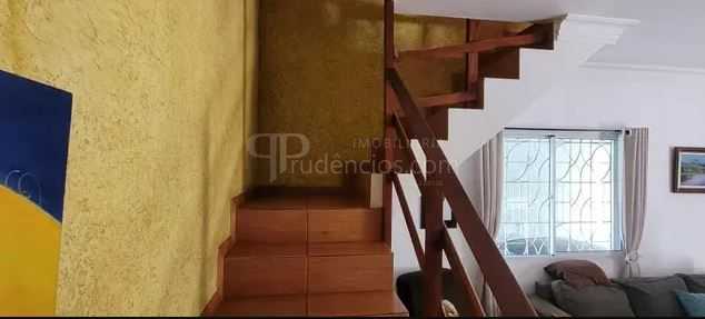 Excelente Casa à Venda a 80m do Parque Jardim Botânico  4 Quar...