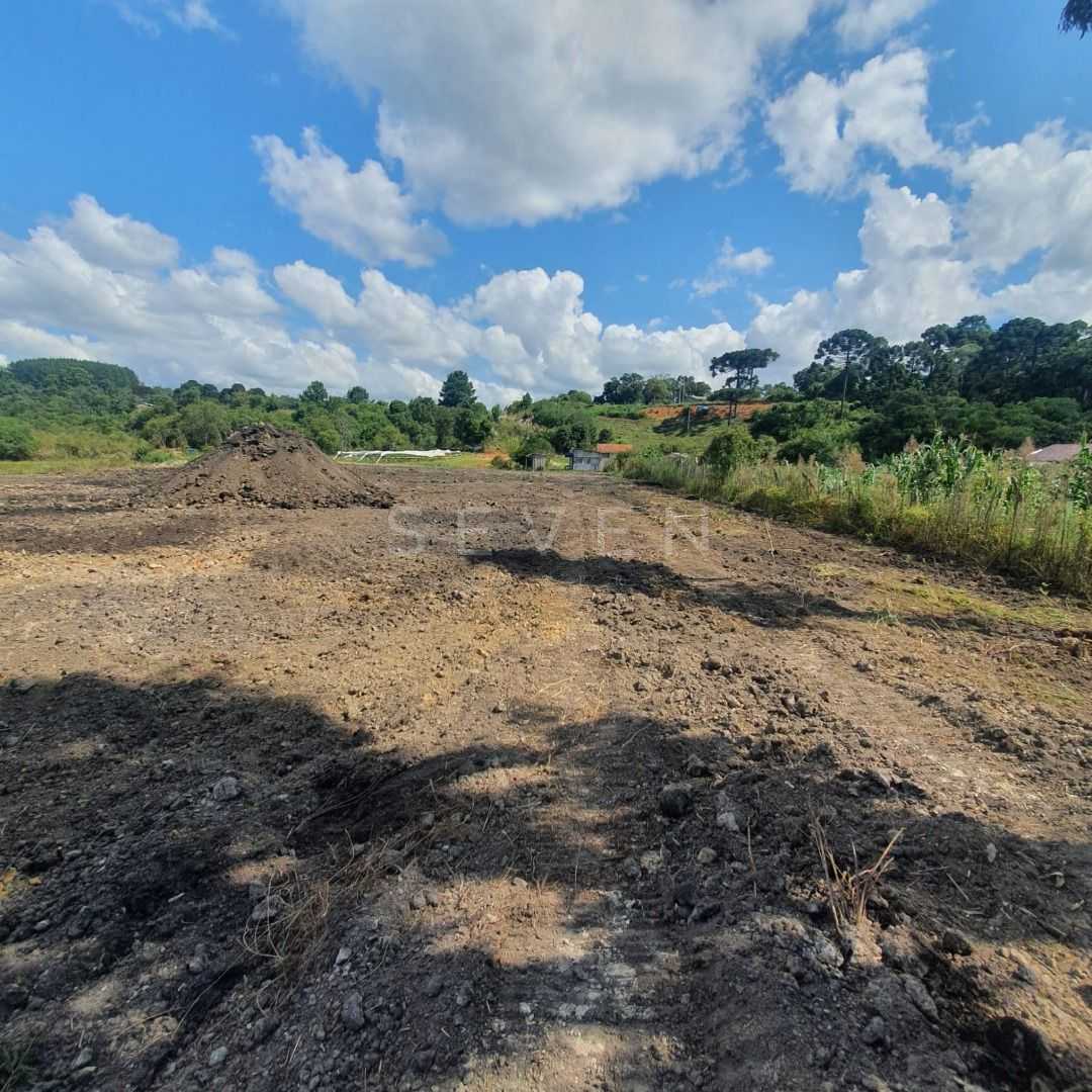 Chácara em Fazenda Rio Grande PR  7.900 m  com rio, rancho e á...