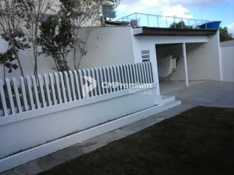 Sobrado 212m  com suíte, sala de festas, churrasqueira e amplo...