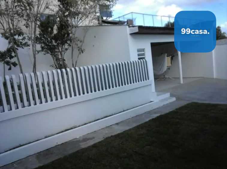 Sobrado 212m  com suíte, sala de festas, churrasqueira e amplo...