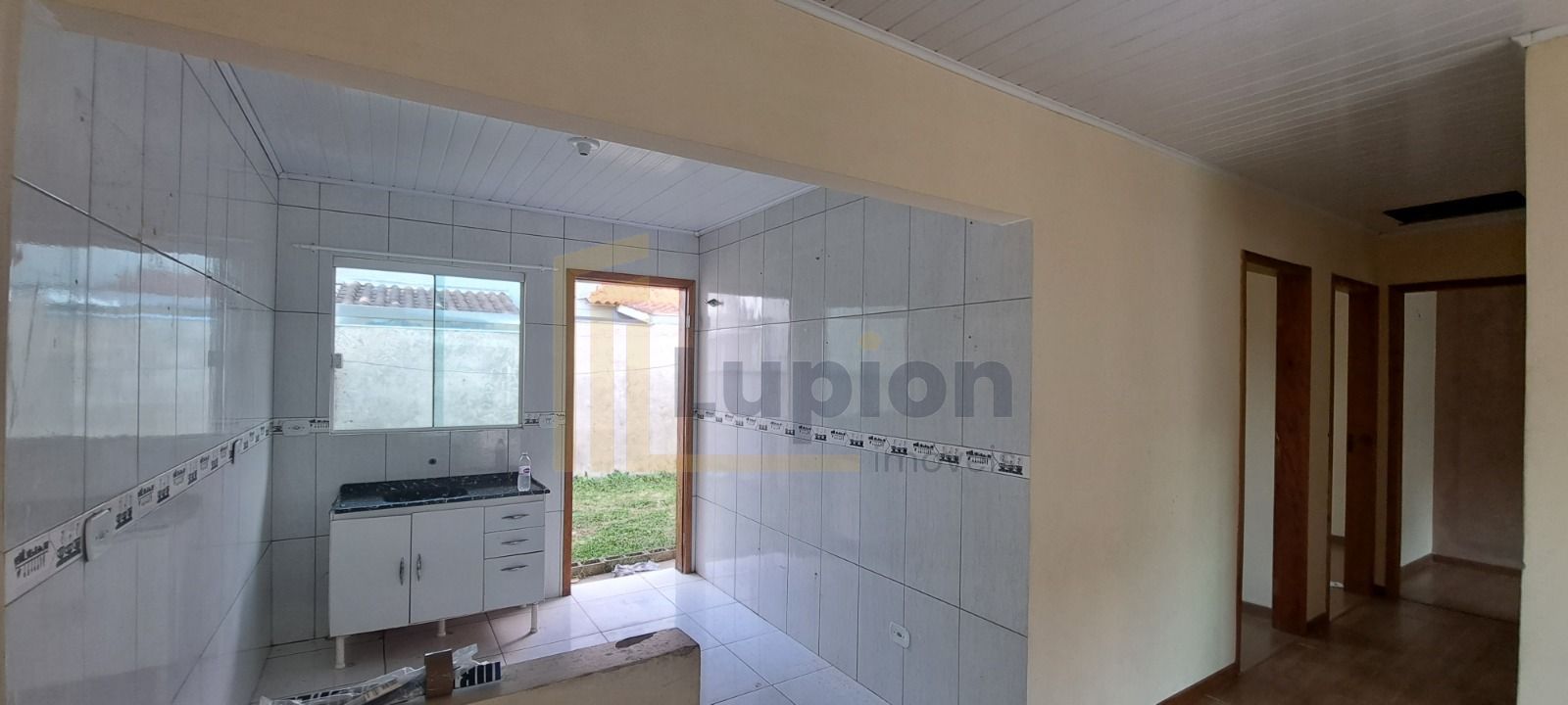 Casa Térrea em Condomínio Fechado no Cachoeira  Garibaldi das ...