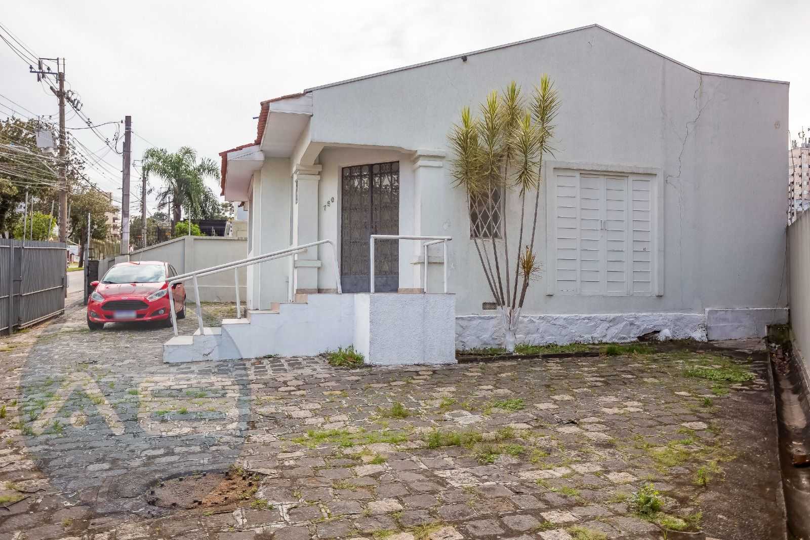 Imóvel Comercial Amplo e Versátil no São Francisco  Próximo ao...