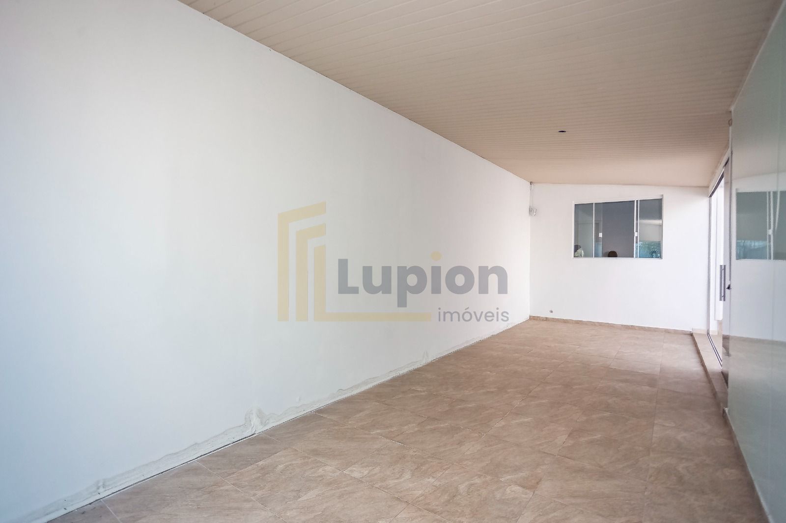 Imóvel Comercial Amplo e Versátil no São Francisco  Próximo ao...