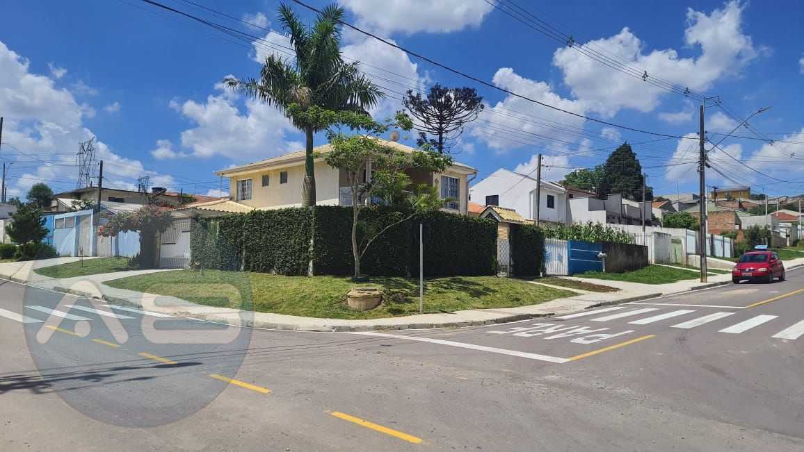 Sobrado de Esquina em Arauc?ria  3 Quartos, Su?te com Hidro e ...