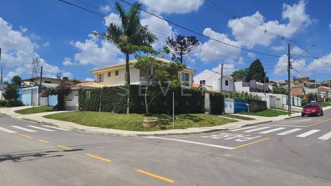 Sobrado de Esquina em Araucária  3 Quartos, Suíte com Hidro e ...