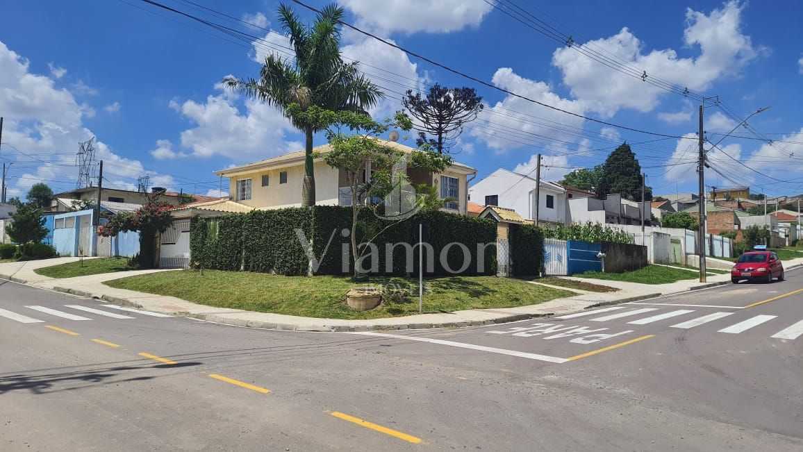Sobrado de Esquina em Araucária  3 Quartos, Suíte com Hidro e ...