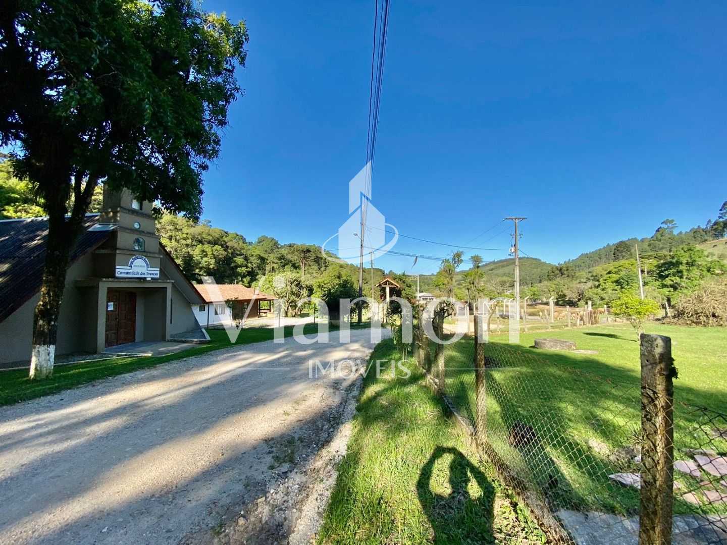 Chácara de 44.000 m  Próxima a Curitiba  Casa Sede, Área Gour...