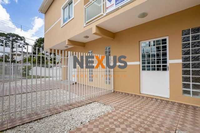 Sobrado com 3 Quartos, Loja no Térreo e Garagem para 5 Carros ...