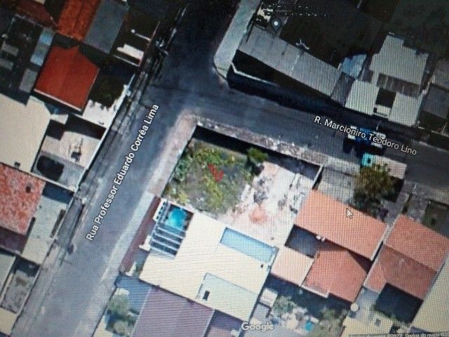 Terreno de Esquina em Curitiba  Perfeito para Construção ou In...