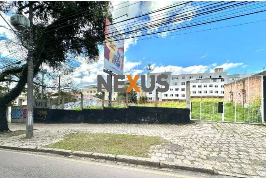 Terreno 880m  no Bairro Portão  Próximo ao Shopping Palladium