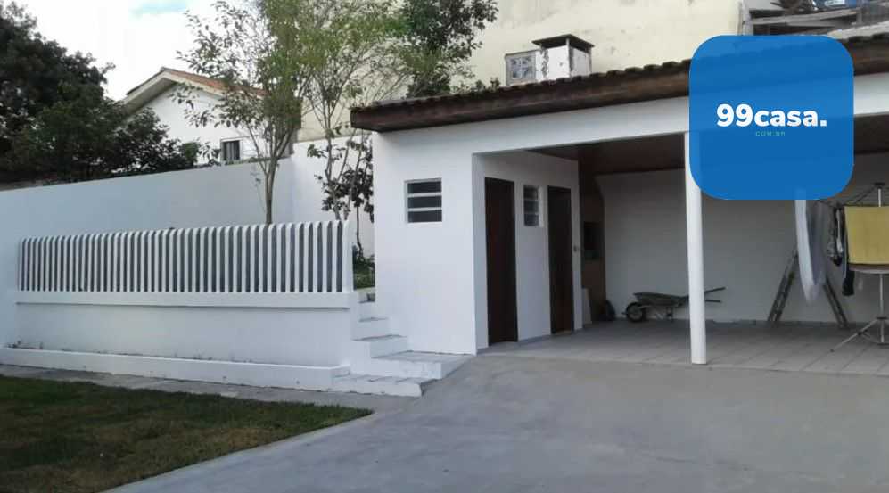 Sobrado 212m  com suíte, sala de festas, churrasqueira e amplo...