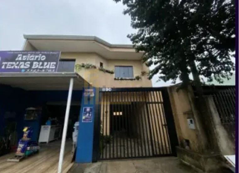 Sobrado Comercial à Venda  200 m  com Sala Comercial, 3 Quarto...