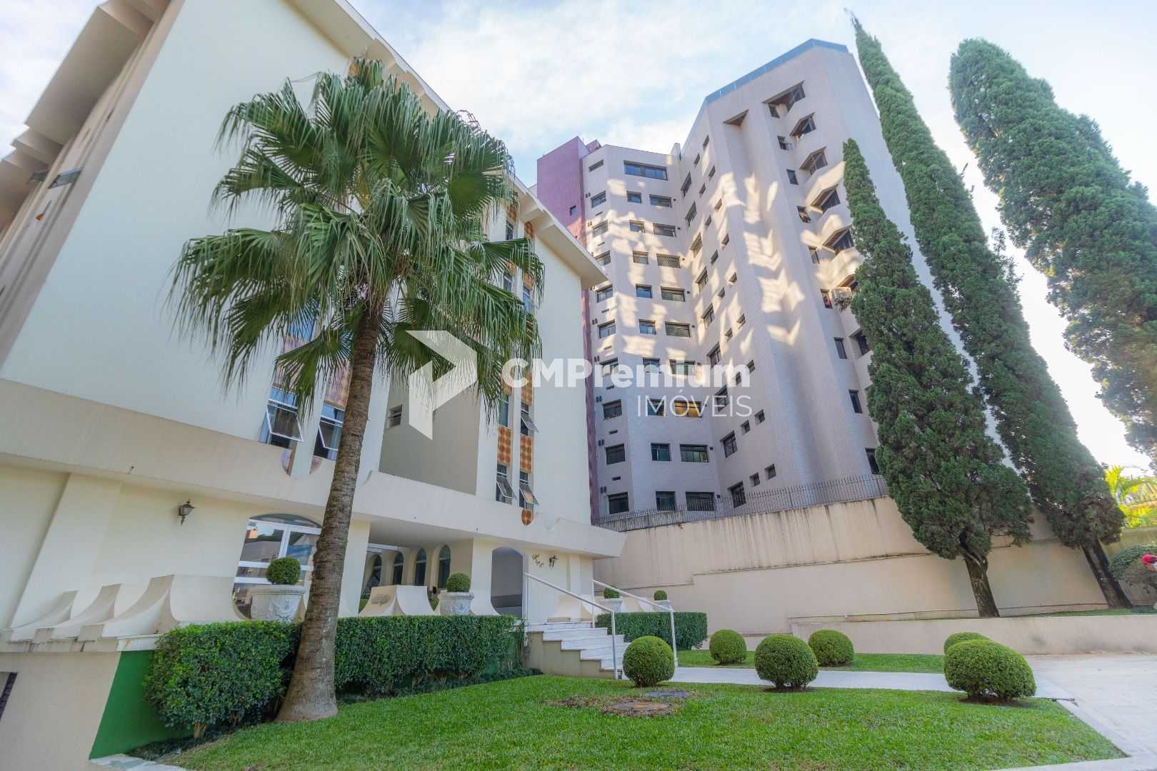 Cobertura Clássica com Piscina e Vista Privilegiada no Bigorri...