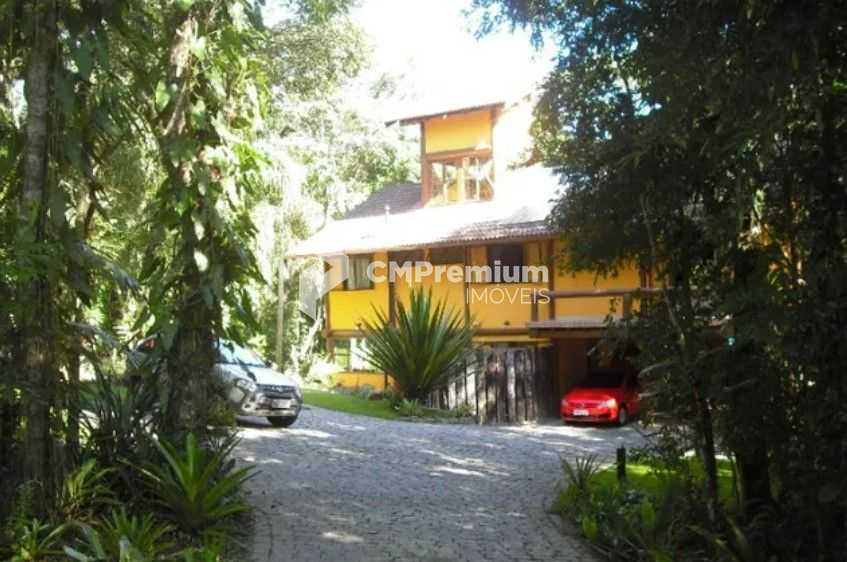 Casa de Alto Padrão em Condomínio Fechado  Quatro Barras PR