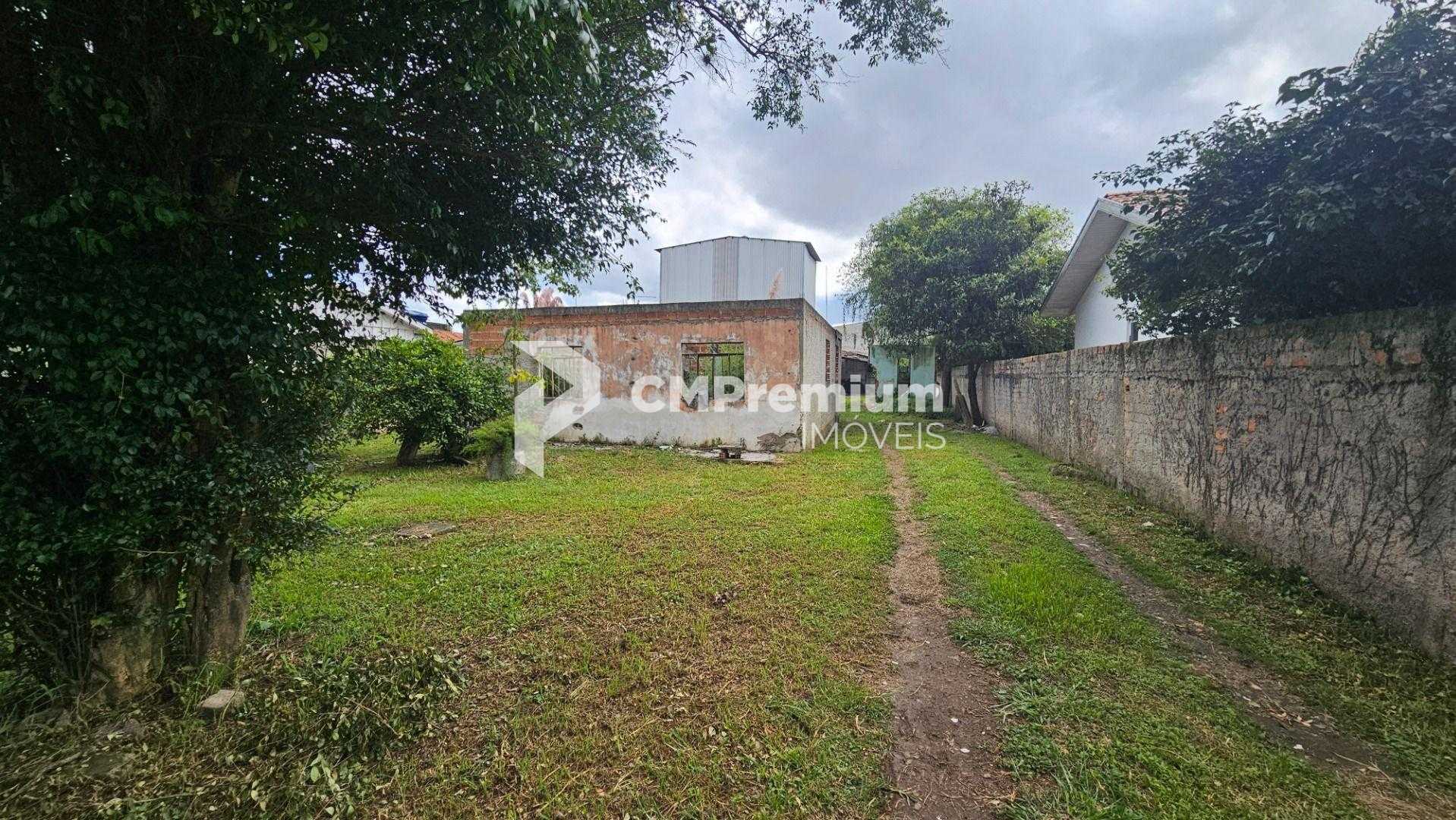 Terreno de 626m  plano próximo ao Terminal do Boqueirão