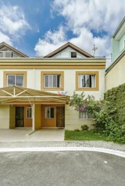 Triplex Espaçoso em Condomínio Fechado Próximo ao Colégio Adve...