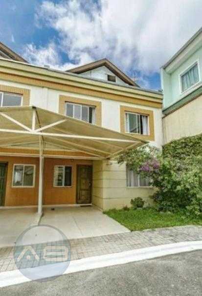 Triplex Espaçoso em Condomínio Fechado Próximo ao Colégio Adve...