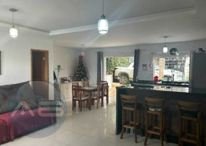 Excelente Casa de Condomínio à Venda no Bairro Alto  3 Quartos...