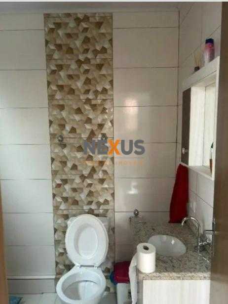 Excelente Casa de Condomínio à Venda no Bairro Alto  3 Quartos...