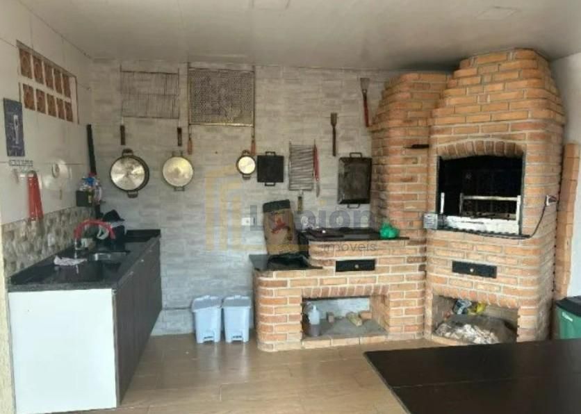 Excelente Casa de Condomínio à Venda no Bairro Alto  3 Quartos...