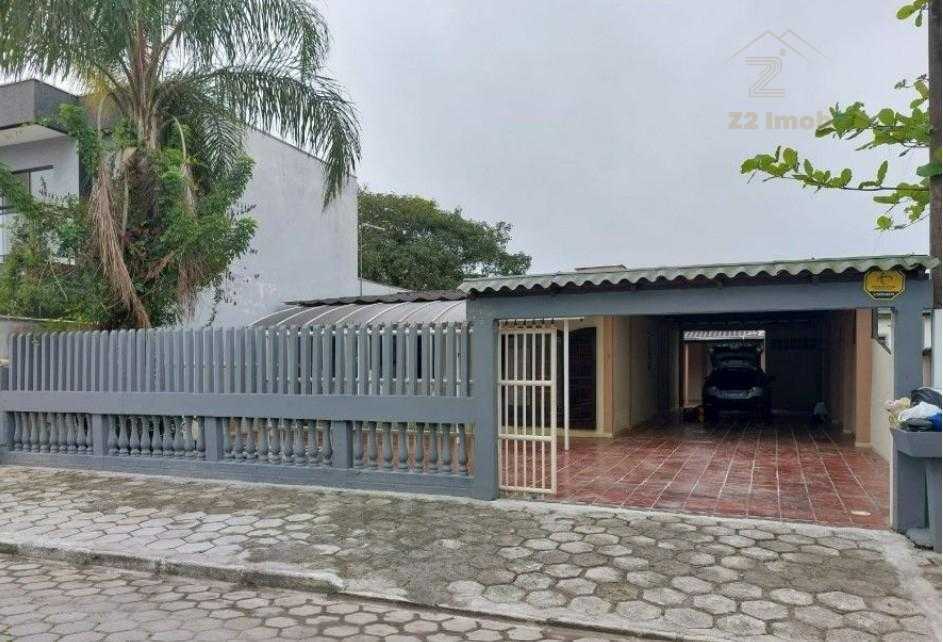 Casa ensolarada com 3 quartos e varanda à venda em Pontal do P...