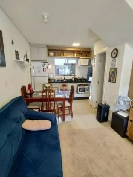 Sobrado Semi Mobiliado à Venda em Itapema do Norte, Morretes P...